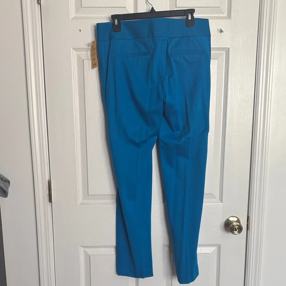 Vince Camuto Vibrant Blue Blazer and matching pants - Picture 8 of 10